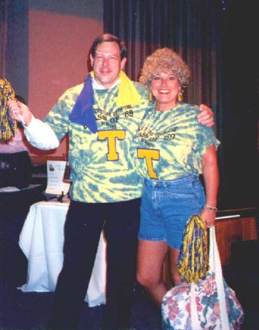 Cheerleaders Herold Givens and Debbie Fleak Crissup
